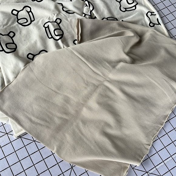 Cotton knit among us patterned fabric - Picture 3 of 3